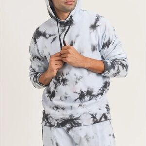 Mono B Men's Black and White Tie-Dye Hoodie